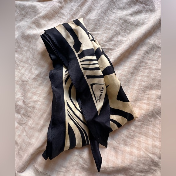 Sandro Satin Animal Printed Twill Scarf - Picture 5 of 6